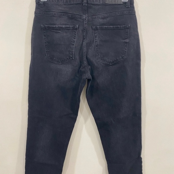 ZARA High Waisted Classic Mom Jeans - Picture 3 of 4